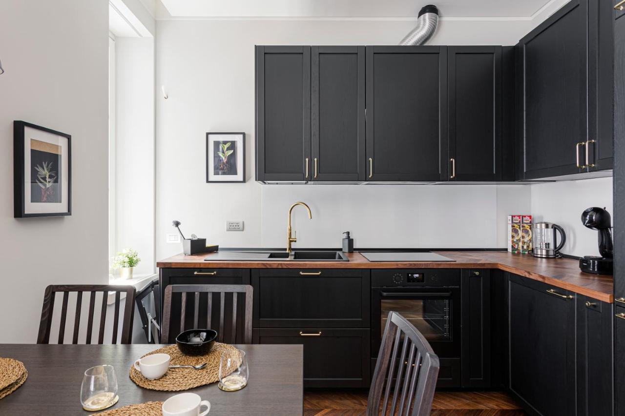 Wide And Bright Two Bedroom Apartment- Via Freguglia 밀라노 외부 사진